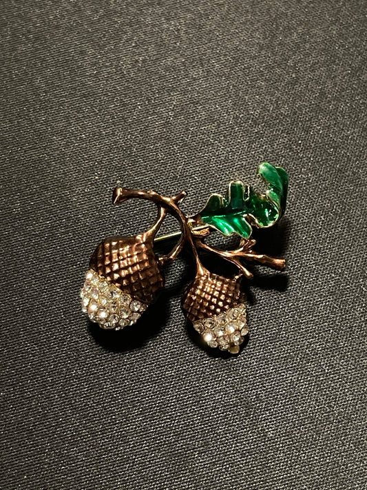 Pregadeira Bolotas