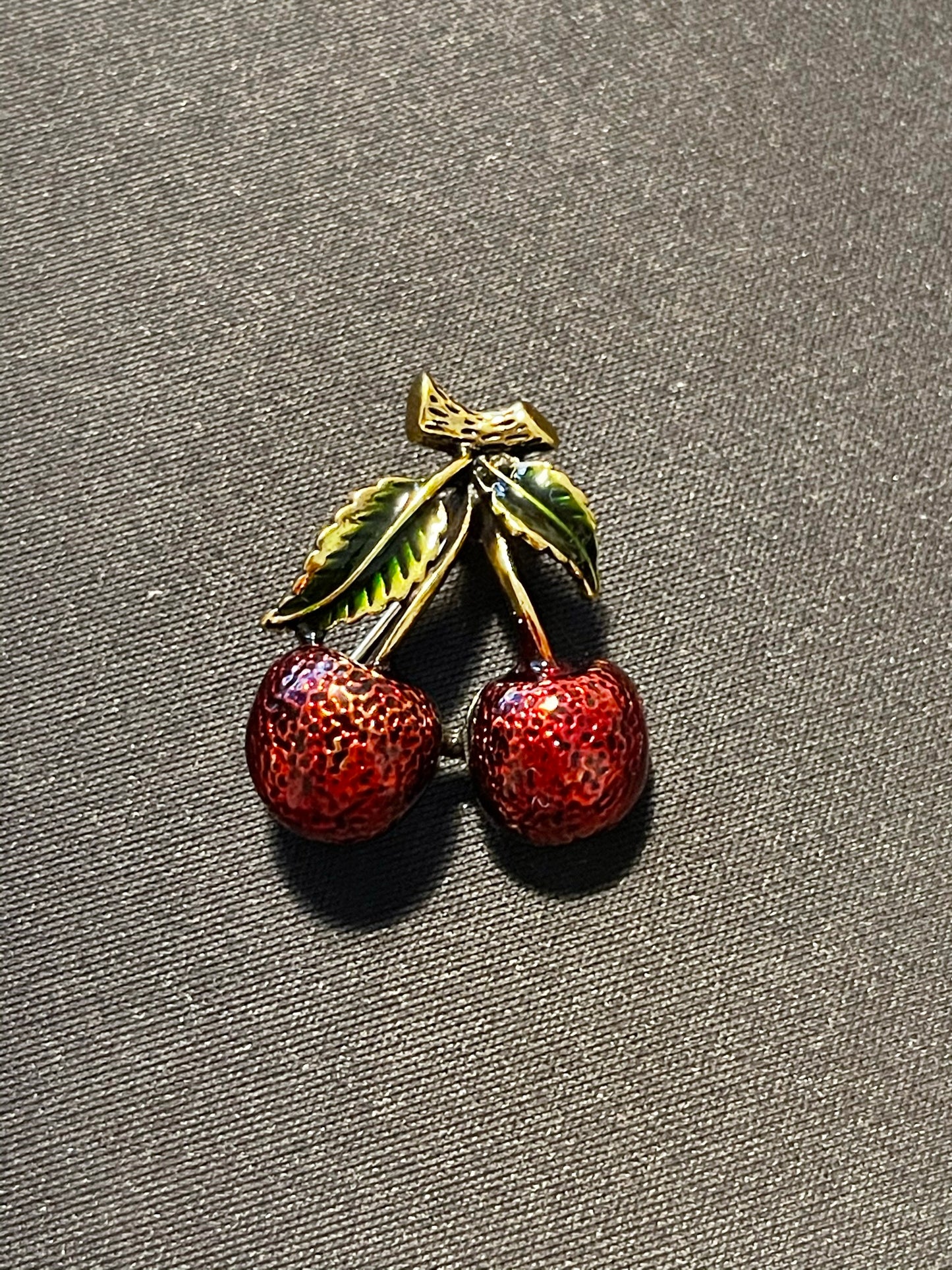 Pregadeira Cereja