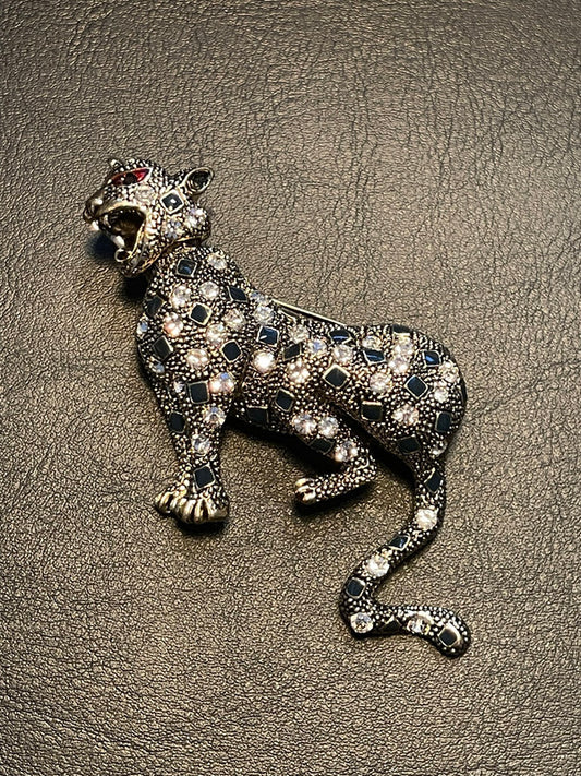Pregadeira Leopardo