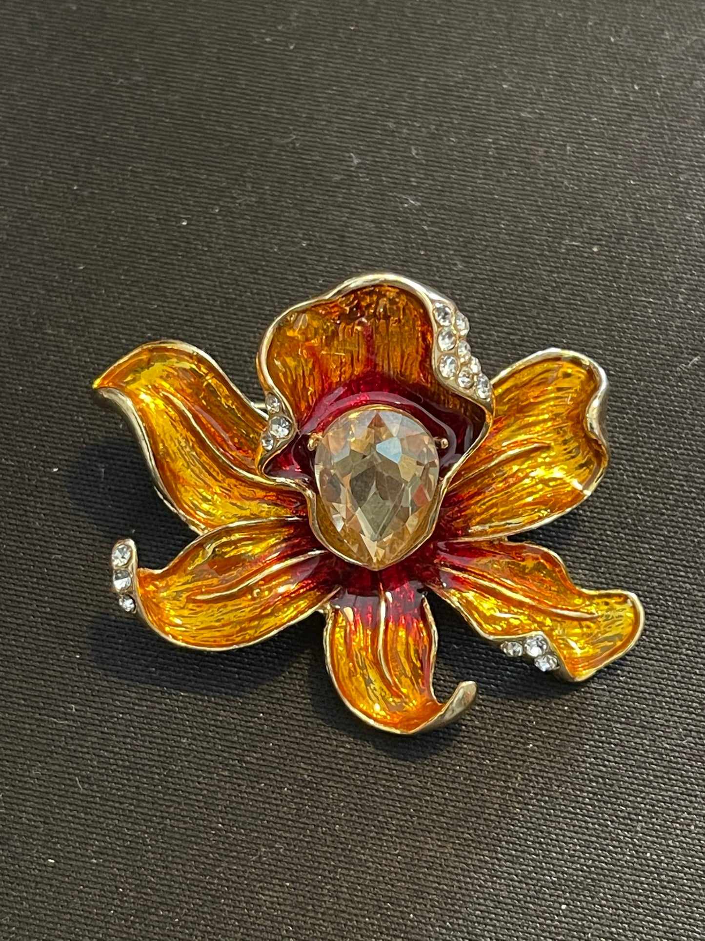 Pregadeira Orquídea