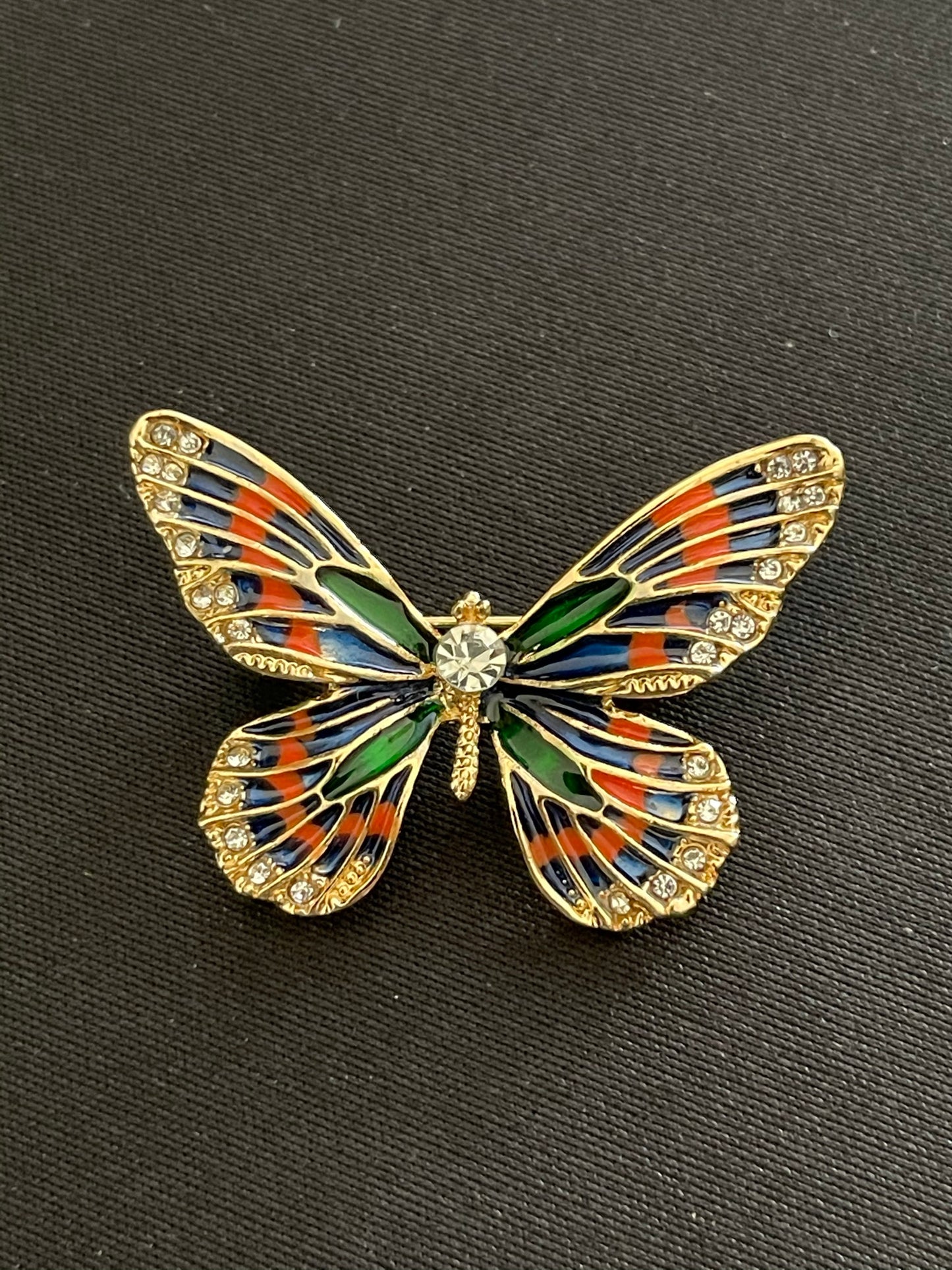 Pregadeira Borboleta