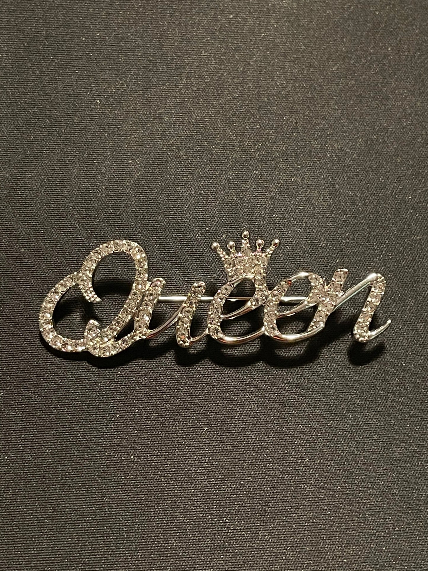 Pregadeira Queen