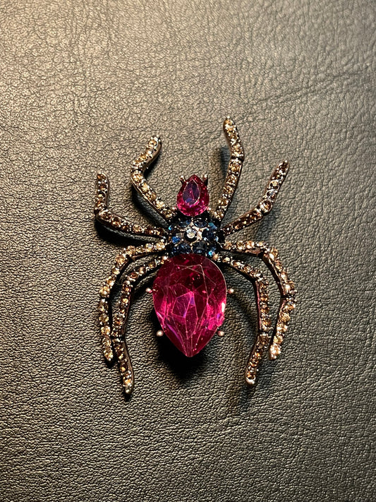Pregadeira Aranha