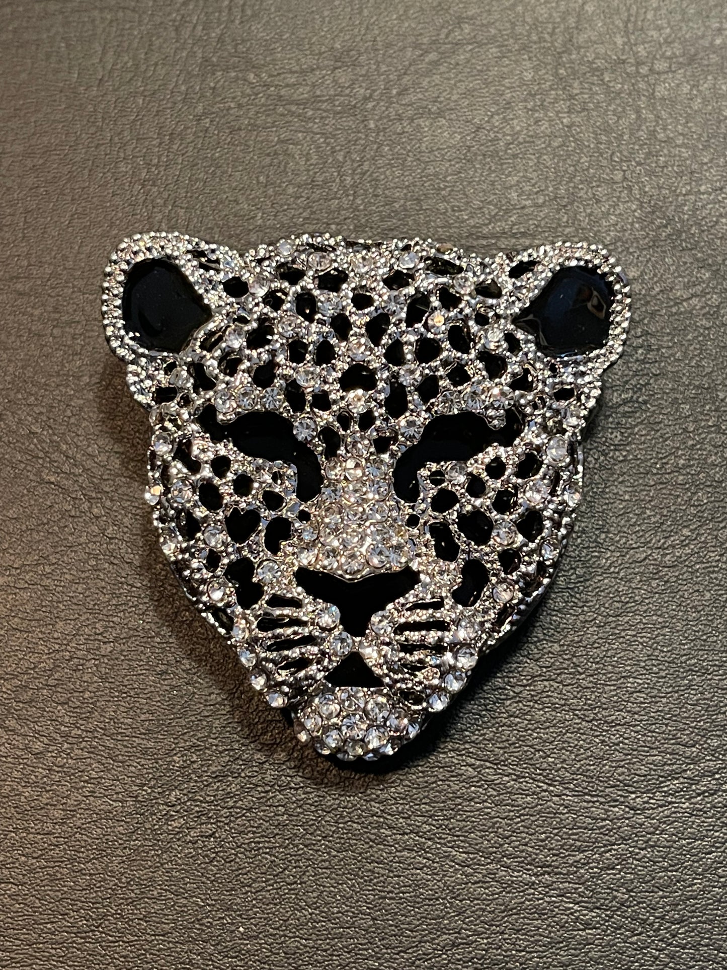 Pregadeira Leopardo
