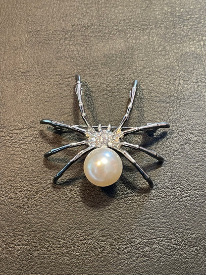 Pregadeira Aranha