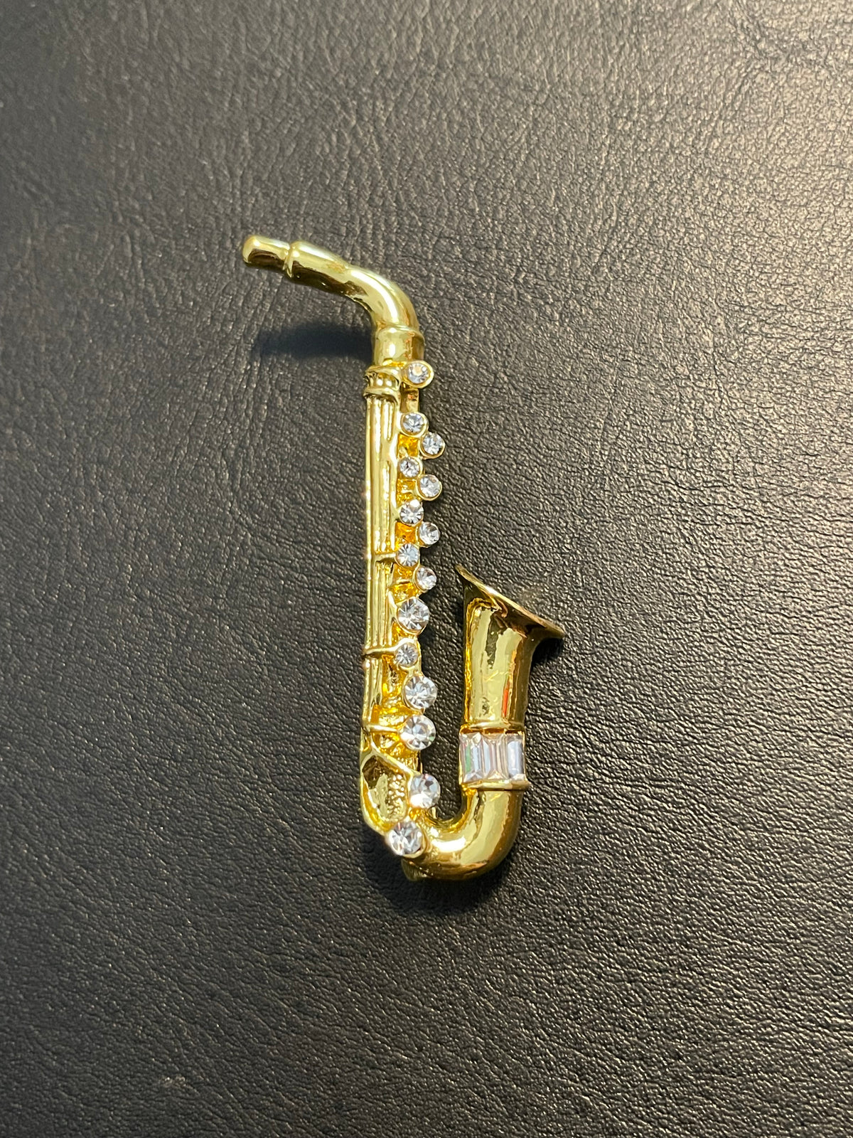 Pregadeira Saxofone