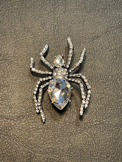 Pregadeira Aranha