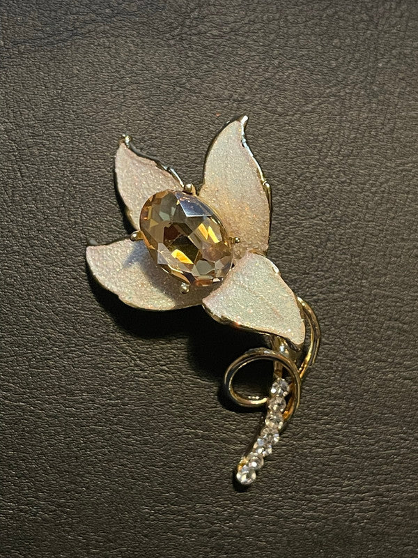 Pregadeira Flor